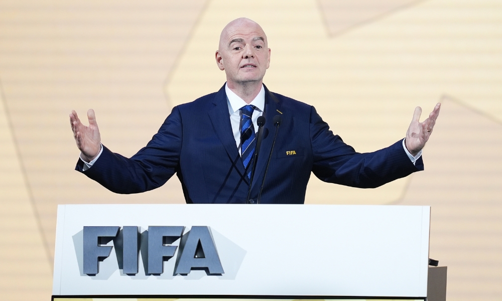 被公认为羽 被公认为羽